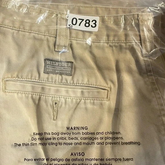 VINTAGE 1999 Tommy Hilfiger cargo pants
Size: 36 - Picture 10 of 10